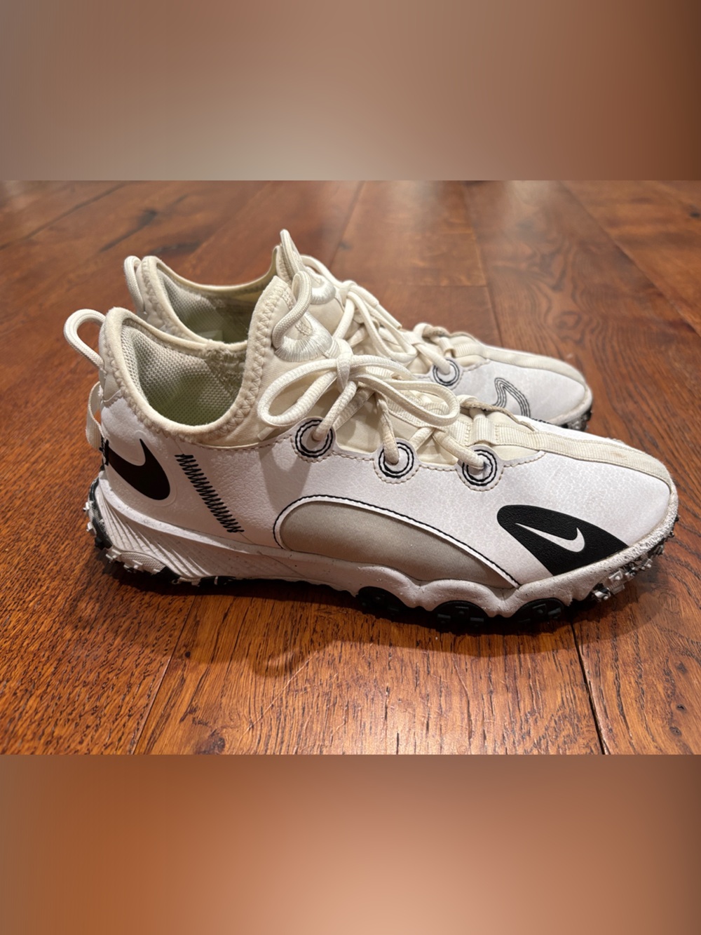 Nike 6Y Future Field GS Turf Shoes